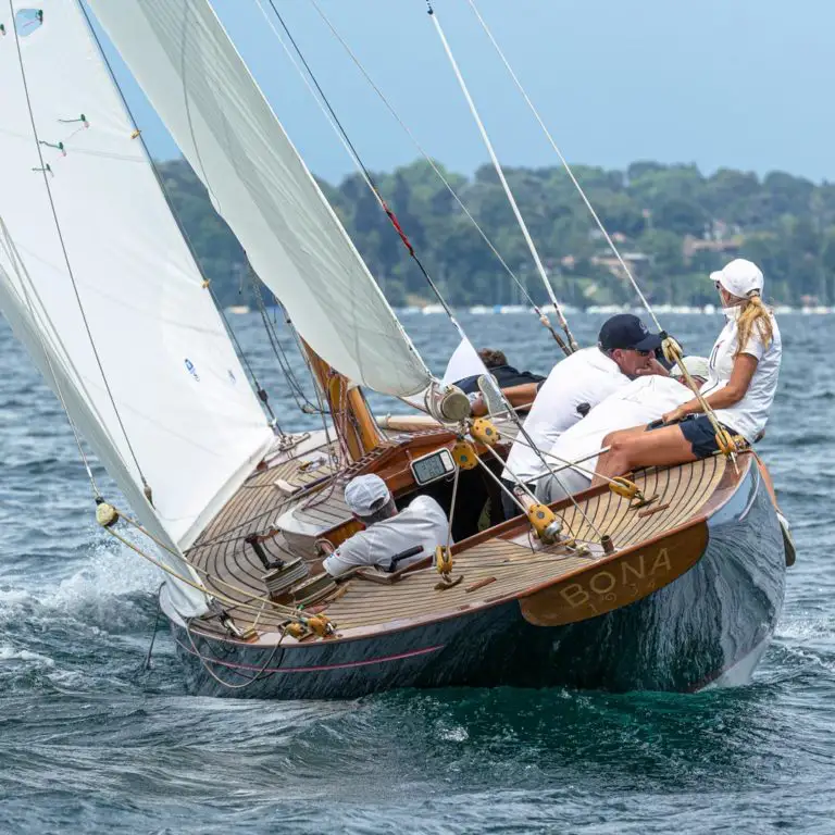8mR_Worlds_Geneva_by_James_Robinson_Taylor_11_768x768_853084952.webp