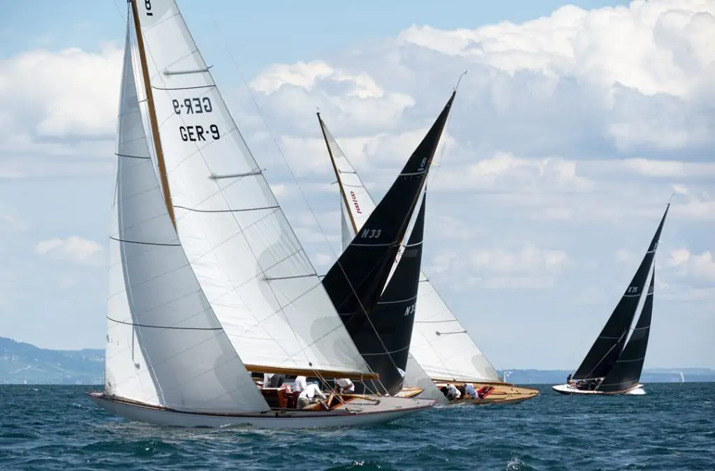 8mR_Worlds_Geneva_by_James_Robinson_Taylor_14_1024x675_1104616783.webp