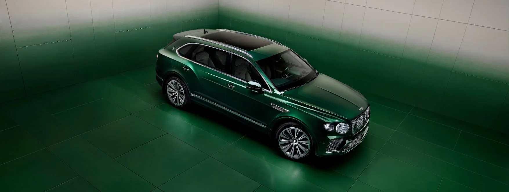 vue de la calandre de la Bentley Bentayga EWB Atelier Edition à Genève